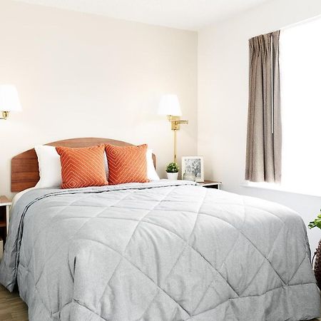 Intown Suites Extended Stay Oklahoma Ok - Edmond Bagian luar foto