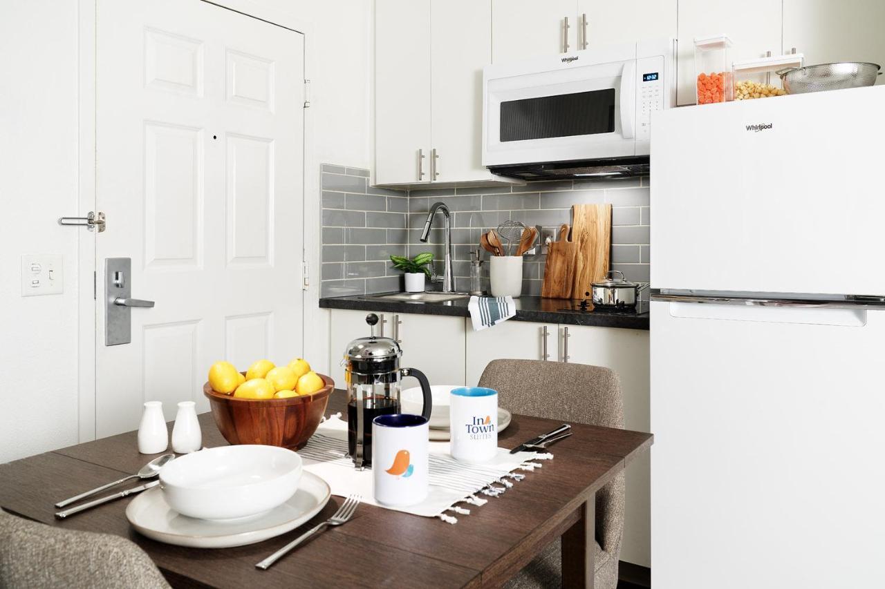 Intown Suites Extended Stay Oklahoma Ok - Edmond Bagian luar foto